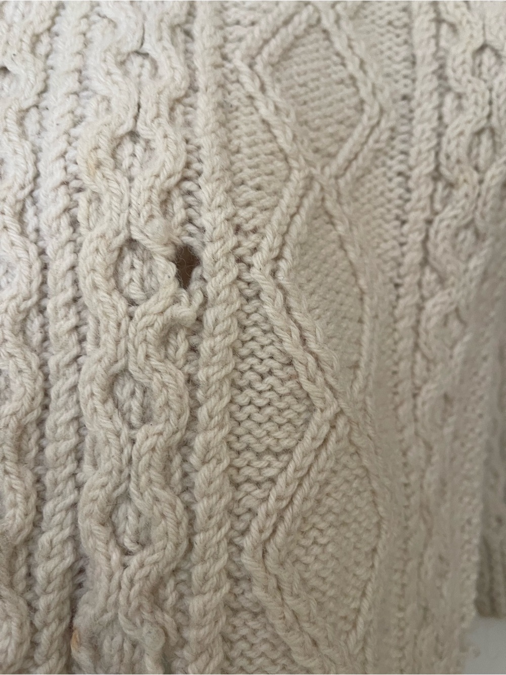 Classic Cable Knit Sweater - Cream - Picture 7 of 8